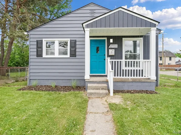 27135 Barrington St, Madison Heights, MI 48071