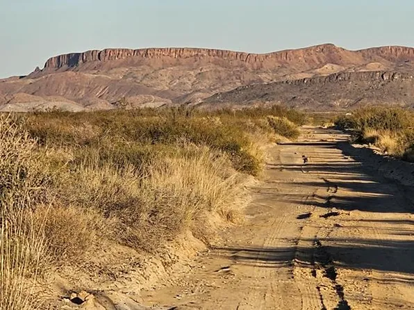 598 Starhaven Ln, Terlingua, TX 79852