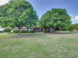 1390 Trophy Ct W, Midlothian, TX 76065