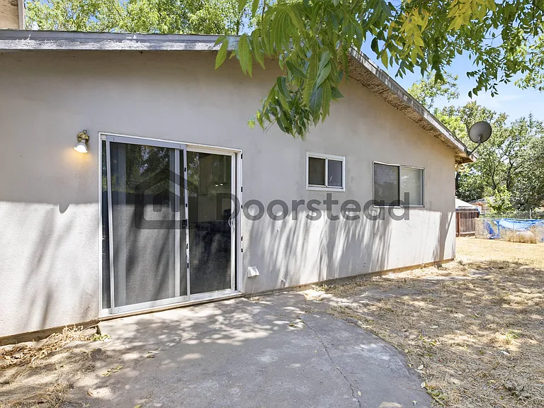 1710 Kenwood St #3 — Photo 19