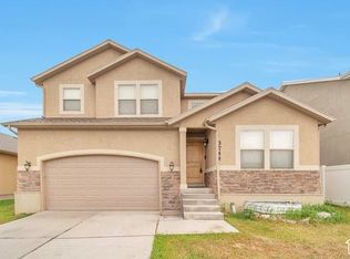 3744 E Saint Andrews Dr, Eagle Mountain, UT 84005