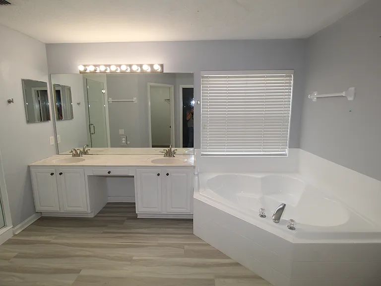 6031 Bay Valley Ct — Photo 10
