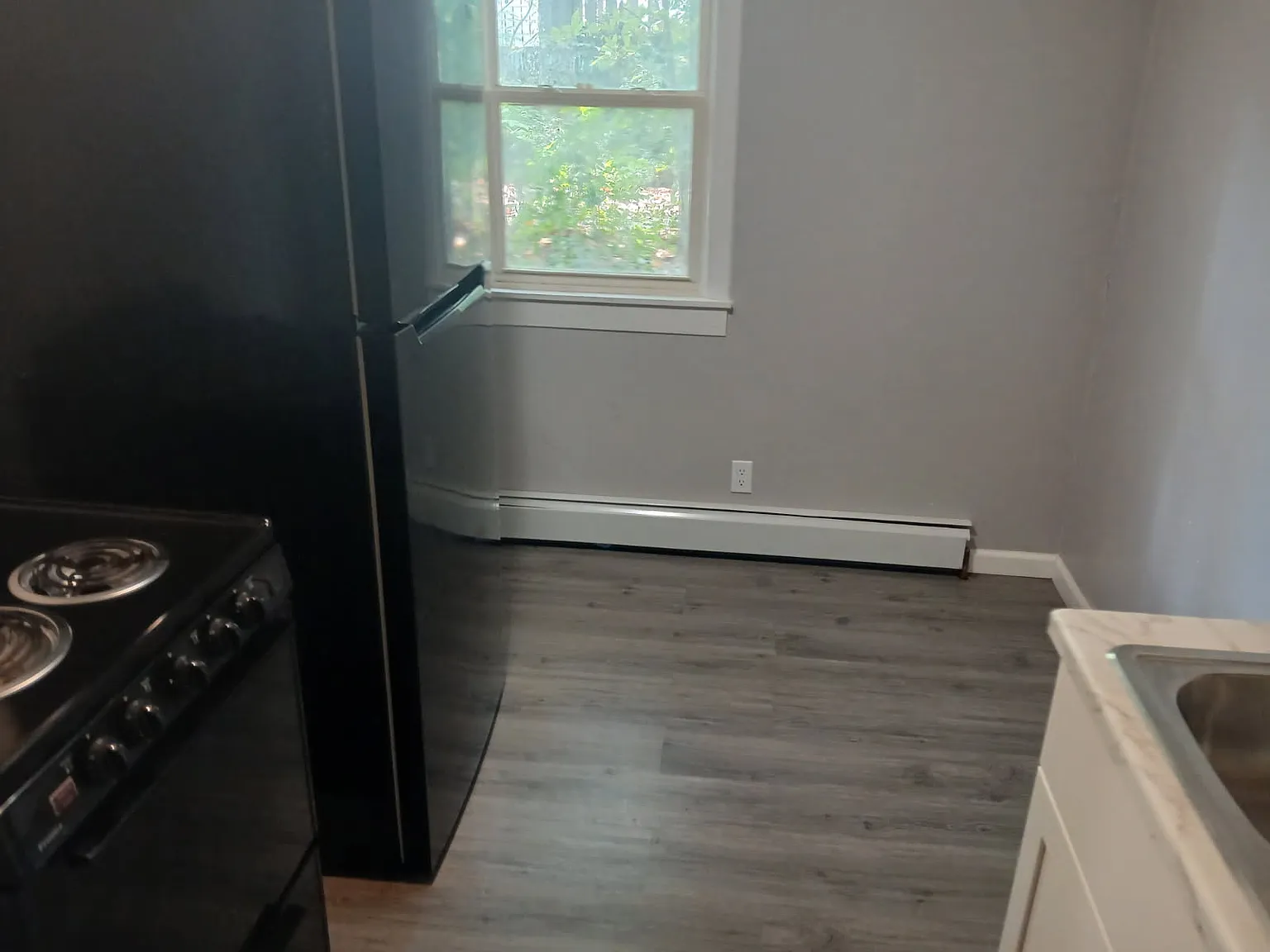 725 East Monroe Street apt 3 - 3 — Photo 3