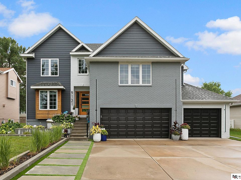 1st image of 9131 Merryvale Dr
