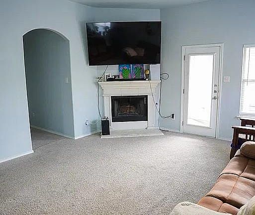 5th image of 149 Firwood N