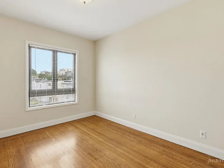 70 Terra Vista Ave #12 — Photo 7