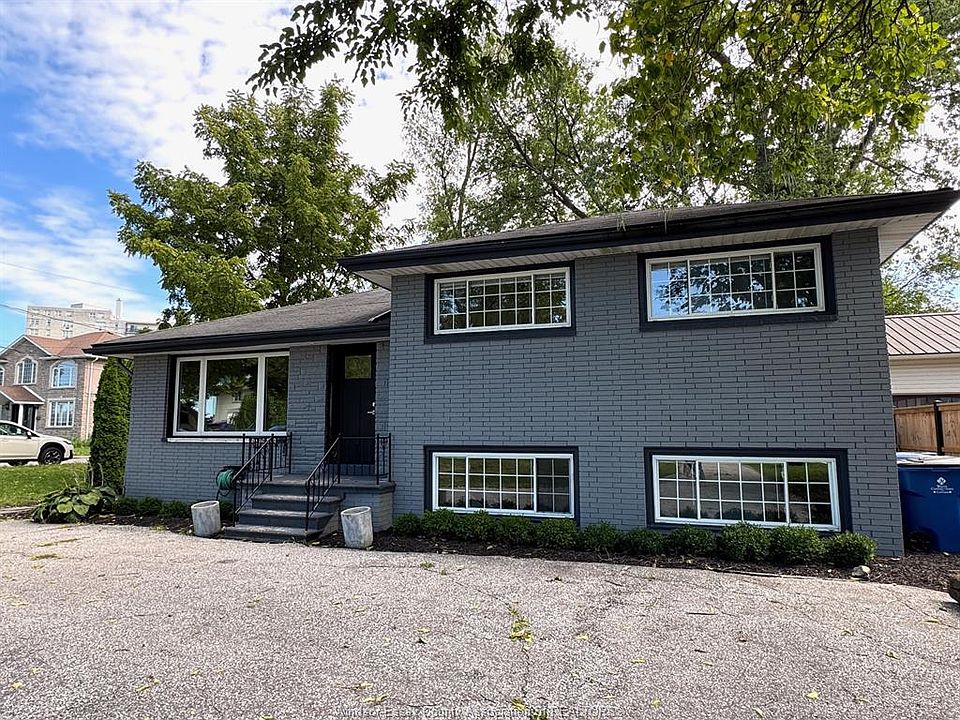 1st image of 8177 Riverside Dr E