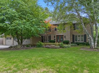 138 Cavendish Ct, Oakville, ON L6J 5S2