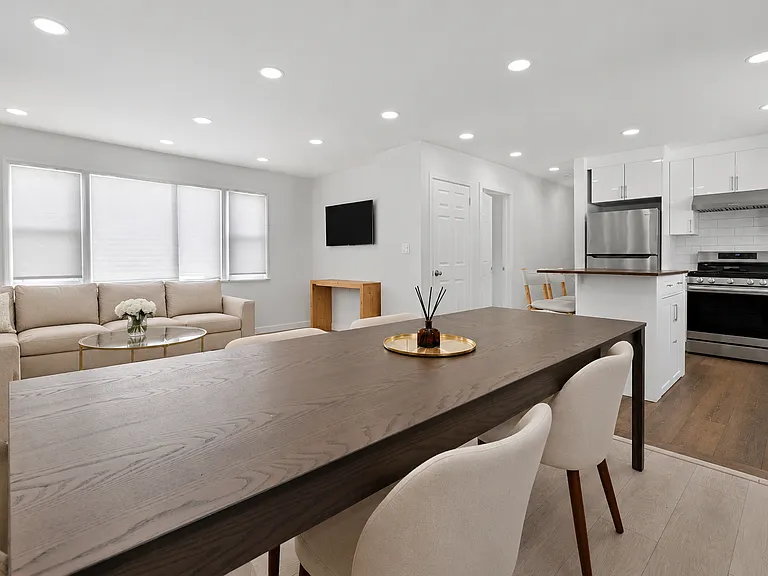 61 Minnesota Ave #2 — Photo 4