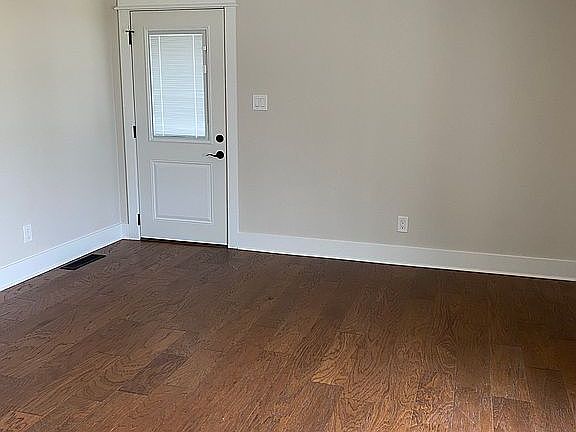 first bedroom/mudroom