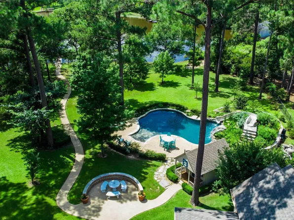 8650 Toler Point, Larue, TX 75770