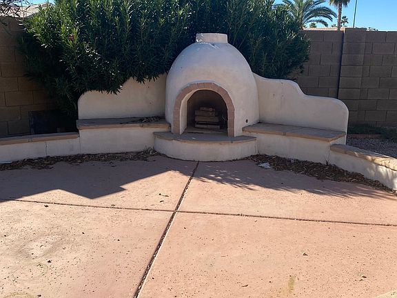 3rd image of 17802 N 144th Cir