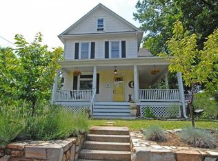 2012 N Monroe St, Arlington, VA 22207