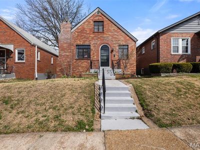 4359 Tholozan Ave, Saint Louis, MO, 63116