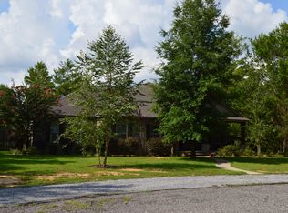 42 E Crocus Ave, Defuniak Springs, FL 32433