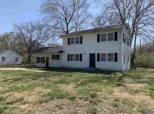 2513 SW 24th St, Topeka, KS 66611