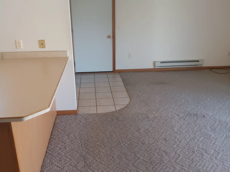 585 Kelvington Dr #3 — Photo 6