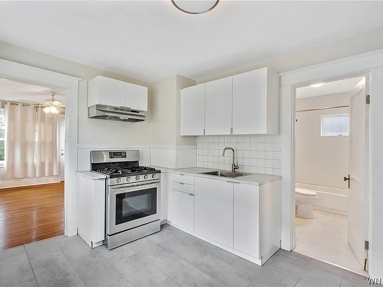 509 Hinman Ave #UPPER — Photo 8