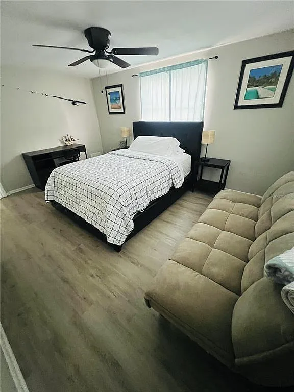 3 bed, 2.0 bath, 1349 sqft, $2,000 — Photo 4