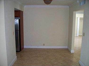3rd image of 4001 NE 21st Ave APT 203