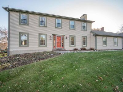 3024 Minot LANE, Waukesha, WI, 53188