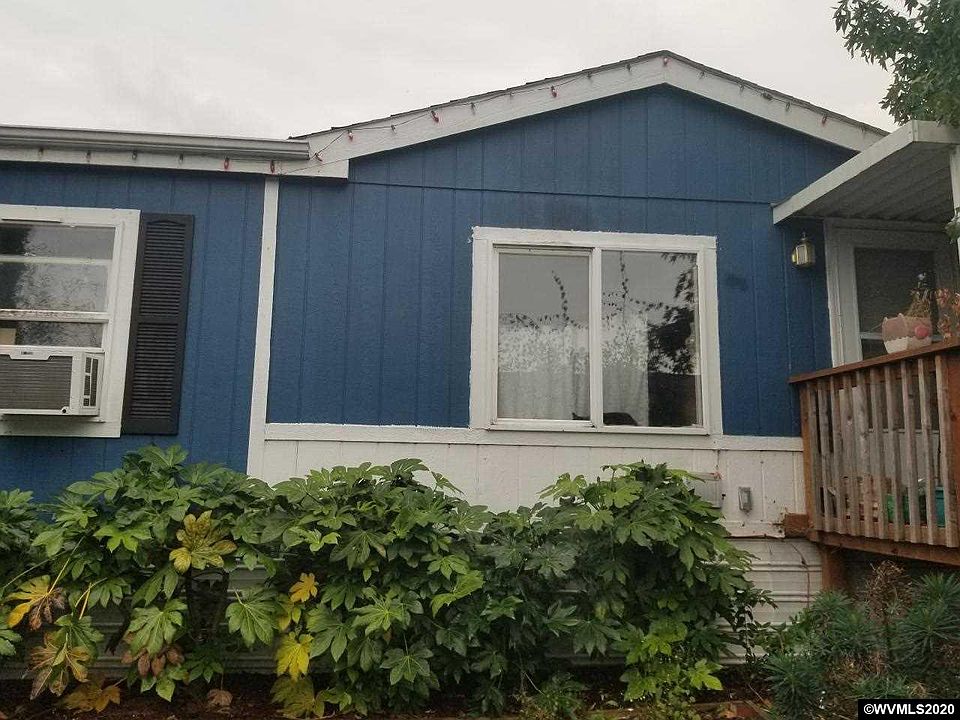 2nd image of 39098 Dexter Rd Space 9