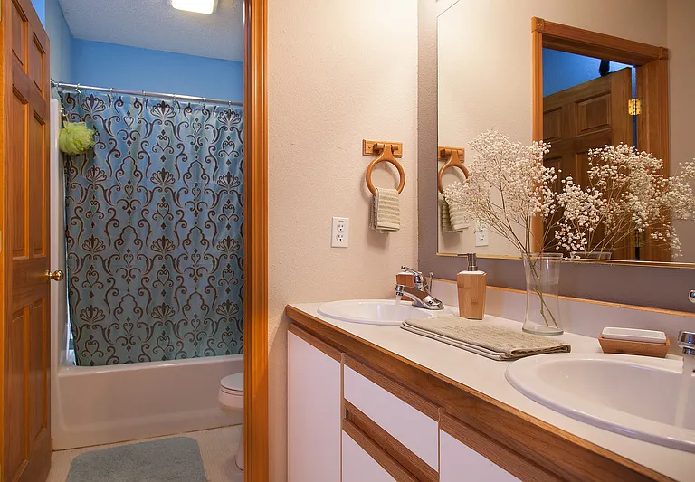 1212 Hanley Rd #7 — Photo 11
