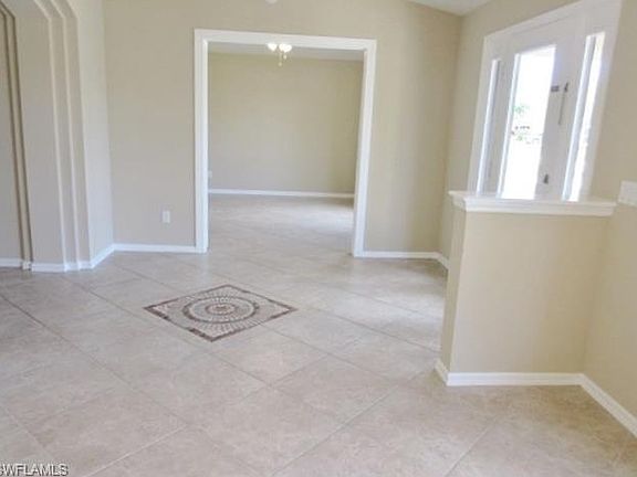 5th image of 210 SW 42nd Ter