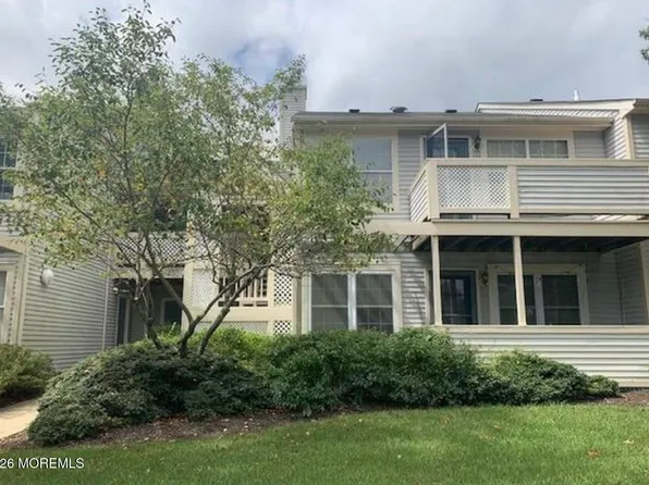 398 Brookview Ct, Howell, NJ 07731