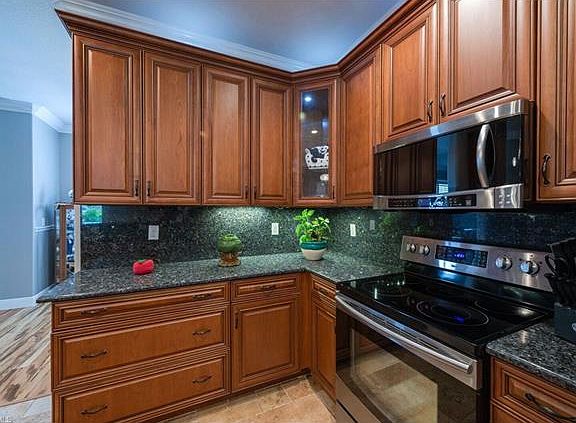 3rd image of 3026 NW 16th Pl