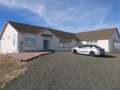 2038 Sunlight Rd, Cheyenne, WY, 82009