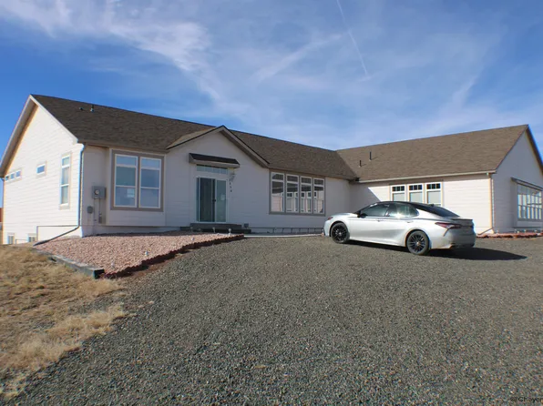 2038 Sunlight Rd, Cheyenne, WY 82009