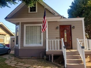 1302 E Appleton St, Long Beach, CA 90802