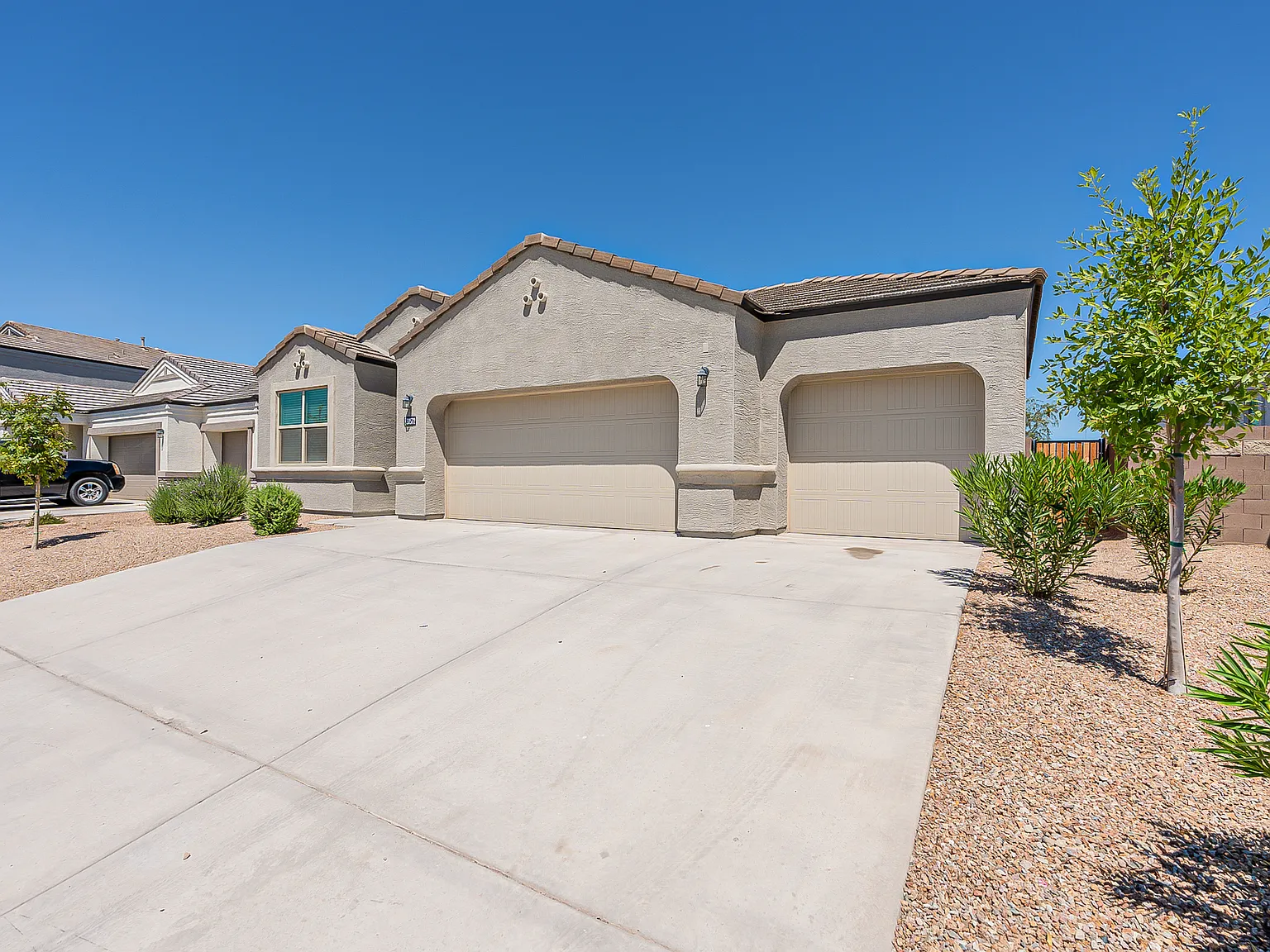 4 bed, 1787 sqft, $1,950 — Photo 2
