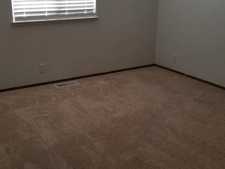 1481 Selmi Dr — Photo 5