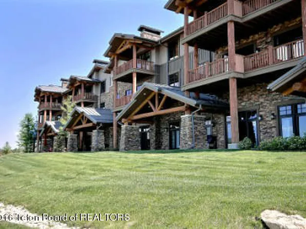 122 Hastings Dr APT 107, Victor, ID 83455