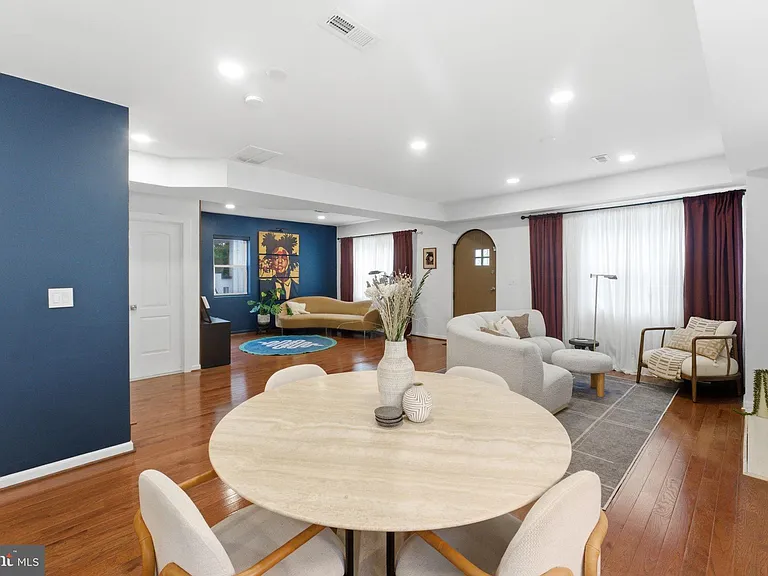 517 Lebaum St SE — Photo 10