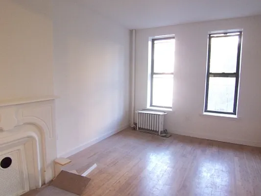 Rented by Citi Habitats | media 9