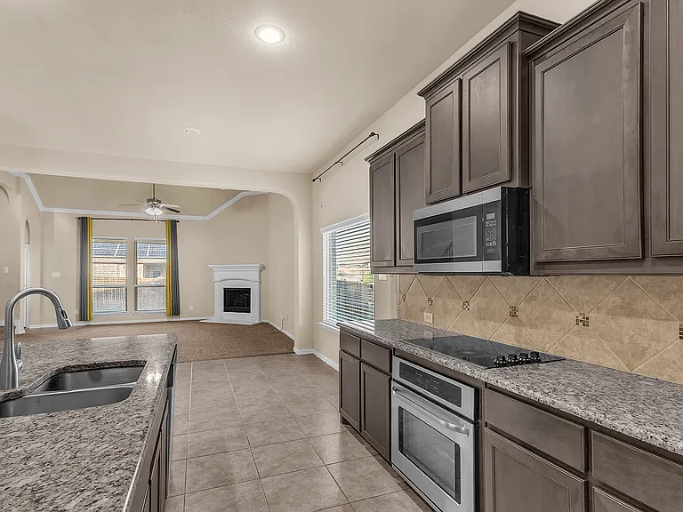 12836 Palancar Dr — Photo 5