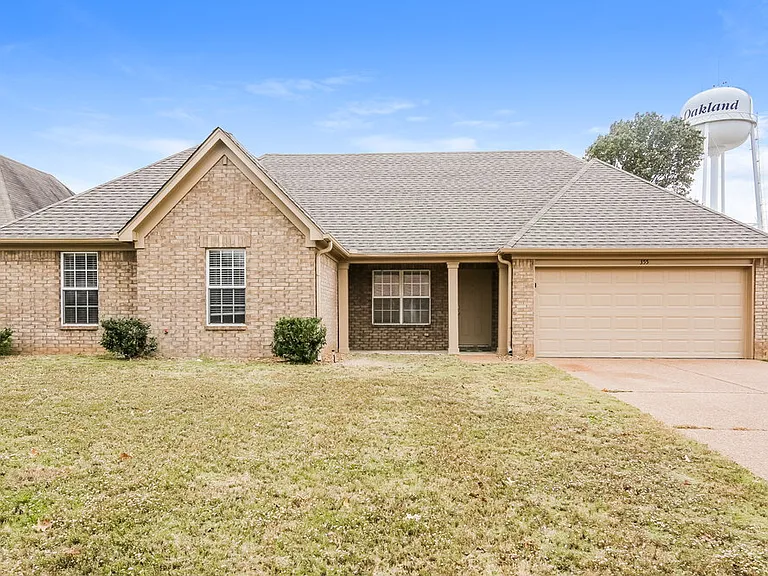 355 Village Dr — Photo 3