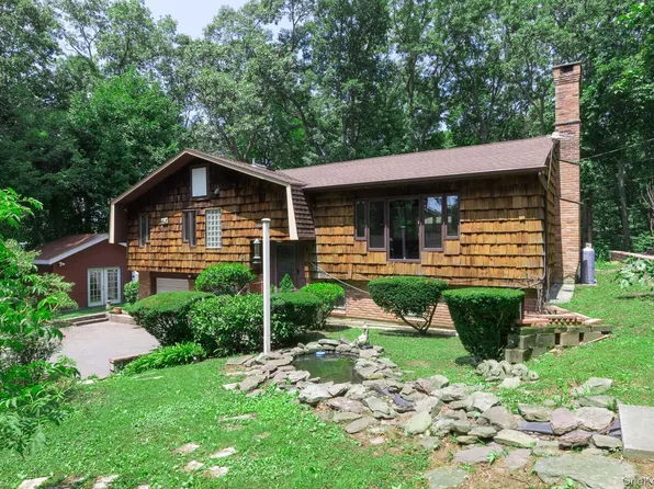 149 Cuba Hill Road, Huntington, NY 11743