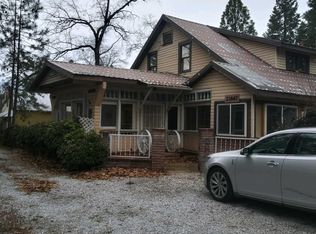 21667 Riverview Dr, Lakehead, CA
