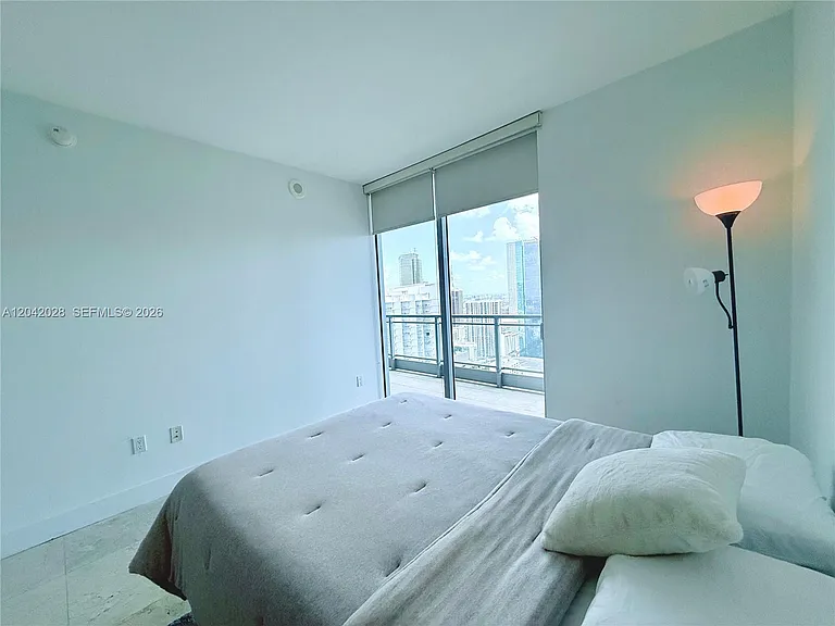 92 SW 3rd St #4311 — Photo 34