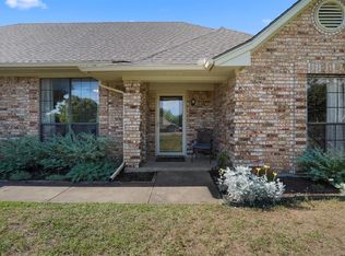 106 Hillside Dr, Aledo, TX 76008
