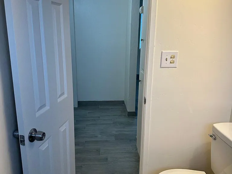 824 N Rinaldi St #2 — Photo 6