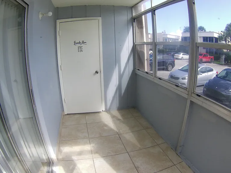 258 Normandy F — Photo 22