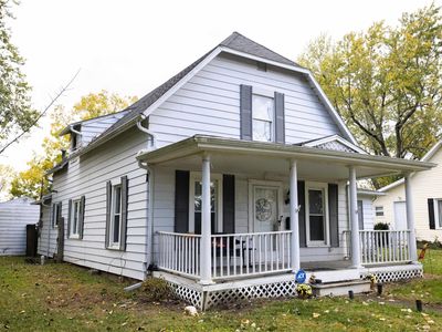 2421 S Market St, Yorktown, IN, 47396