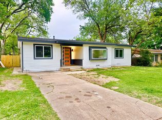1206 Burleson St, Grand Prairie, TX 75050
