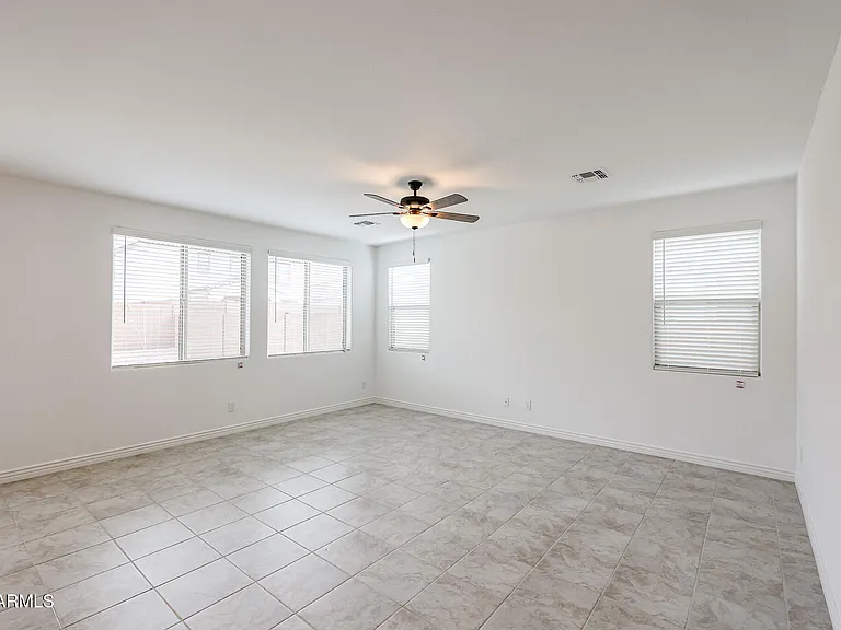 14758 W Smoketree Dr — Photo 7