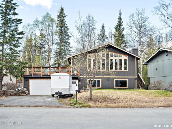 8441 Pioneer Dr, Anchorage, AK 99504